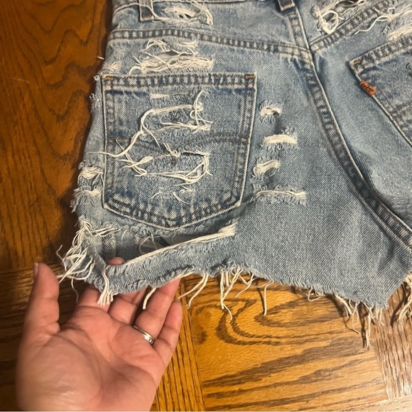 VTG Levi's Orange Tab Furst Of A Kind Heavy Distressed Cut Off Mini Shorts 30 - Picture 14 of 14